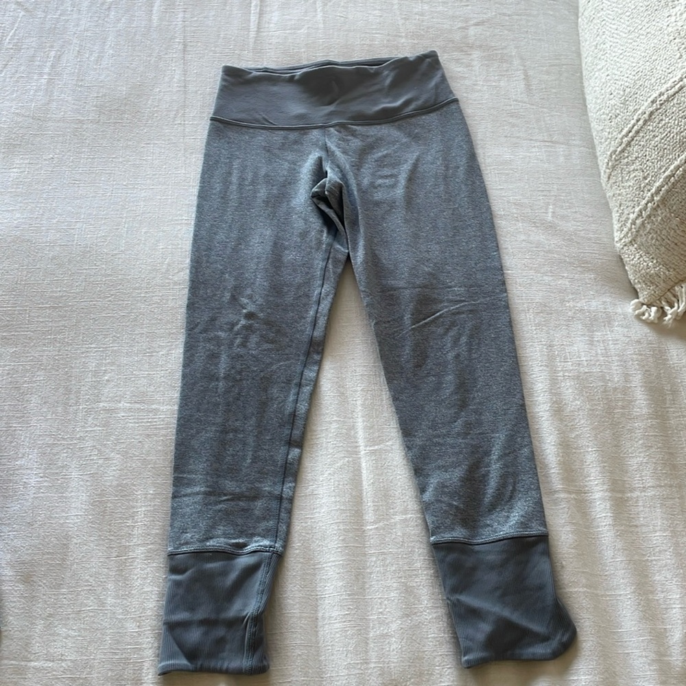 Size 4 Lululemon workout leggings